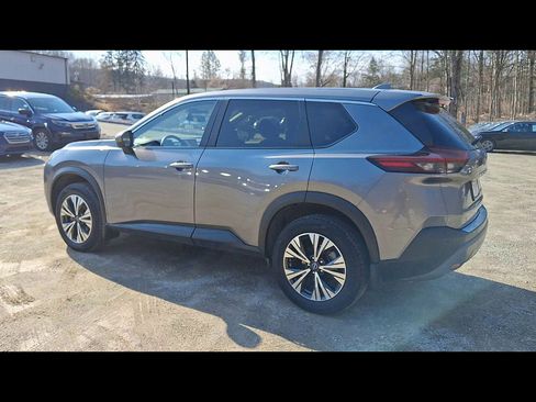 Certified 2023 Nissan Rogue SV image 6