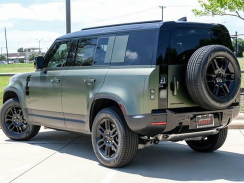 New 2026 Land Rover Defender 110 S AWD/4WD image 12