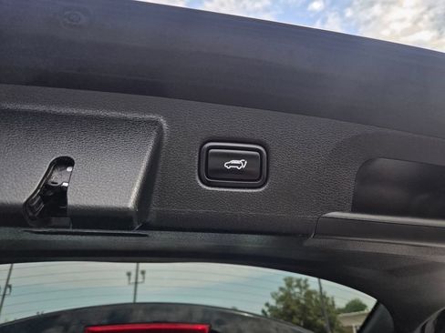 Used 2020 Kia Telluride EX AWD/4WD image 11