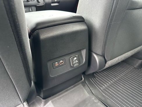 Used 2023 Nissan Frontier PRO-4X w/ Pro Convenience Package image 15