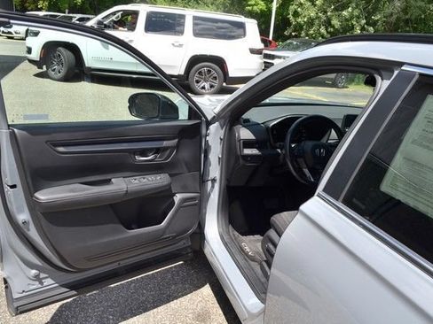Used 2024 Honda CR-V Sport image 15