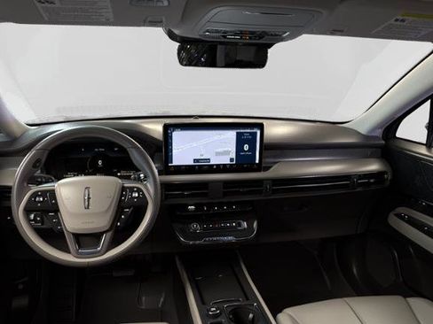 New 2024 Lincoln Corsair AWD w/ Equipment Group 101A image 29