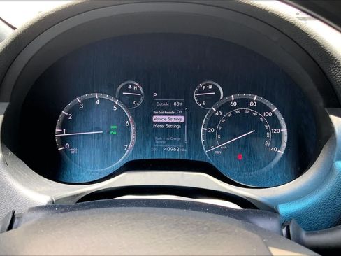 Used 2022 Lexus GX 460 Premium AWD/4WD image 17