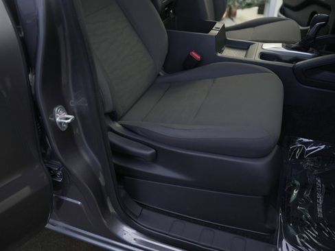 Used 2022 Nissan Frontier S w/ Technology Package image 26