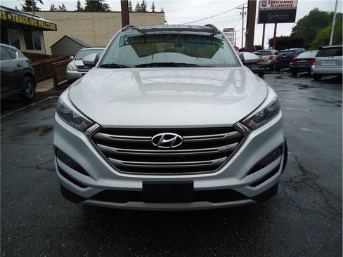 Used 2018 Hyundai Tucson Limited w/ Ultimate Package 02 image 2