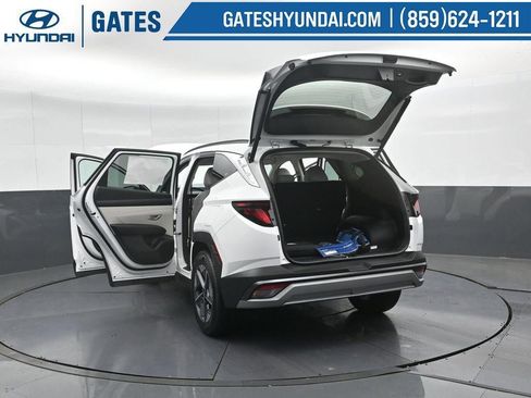 New 2026 Hyundai Tucson SEL image 58