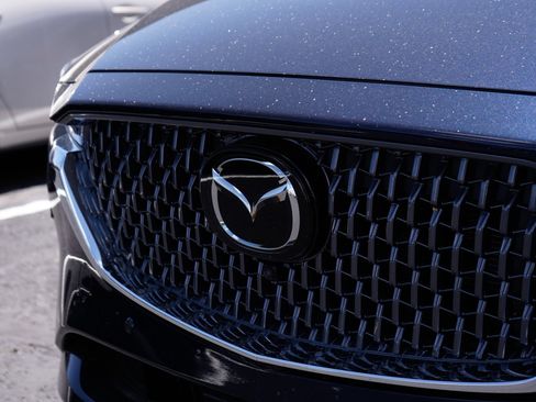 Used 2025 MAZDA CX-5 Signature AWD/4WD image 3