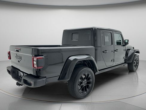 Used 2023 Jeep Gladiator Overland AWD/4WD image 5