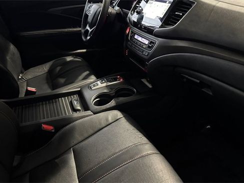 Used 2022 Honda Passport TrailSport image 19