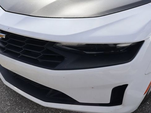 Used 2020 Chevrolet Camaro LT RWD image 3