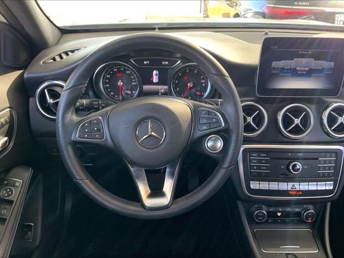 Certified 2020 Mercedes-Benz GLA 250 4MATIC image 5