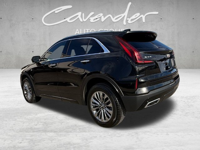 Used 2025 Cadillac XT4 Premium Luxury FWD image 14