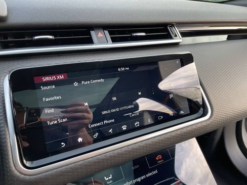 Used 2020 Land Rover Range Rover Velar R-Dynamic S AWD/4WD image 76