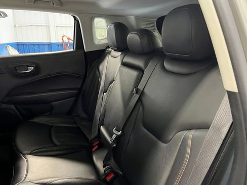 Used 2021 Jeep Compass Limited w/ Sun and Sound Group FWD image 15
