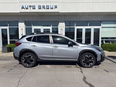 Used 2021 Subaru Crosstrek 2.5i Limited w/ Popular Package #2 AWD/4WD image 2