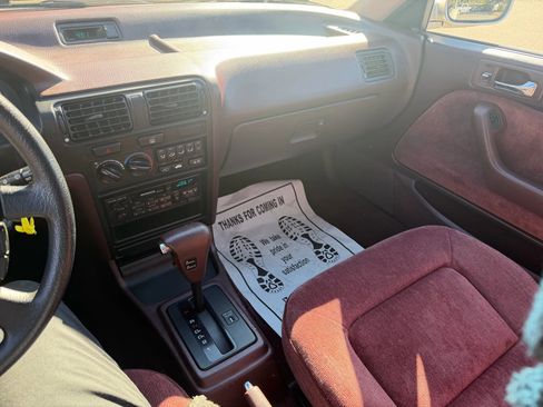 Used 1991 Honda Accord LX image 13