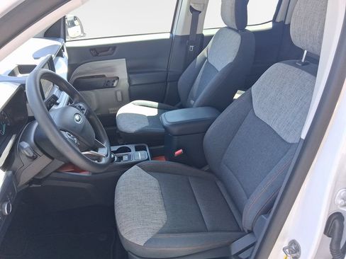 Used 2022 Ford Maverick XLT FWD image 12