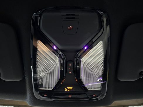 Used 2023 BMW X5 xDrive45e w/ M Sport Package image 19