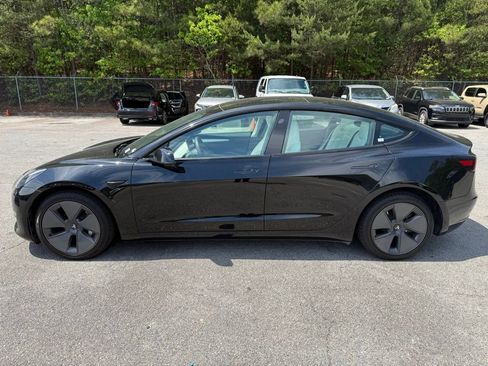 Used 2023 Tesla Model 3 Standard Range RWD image 4