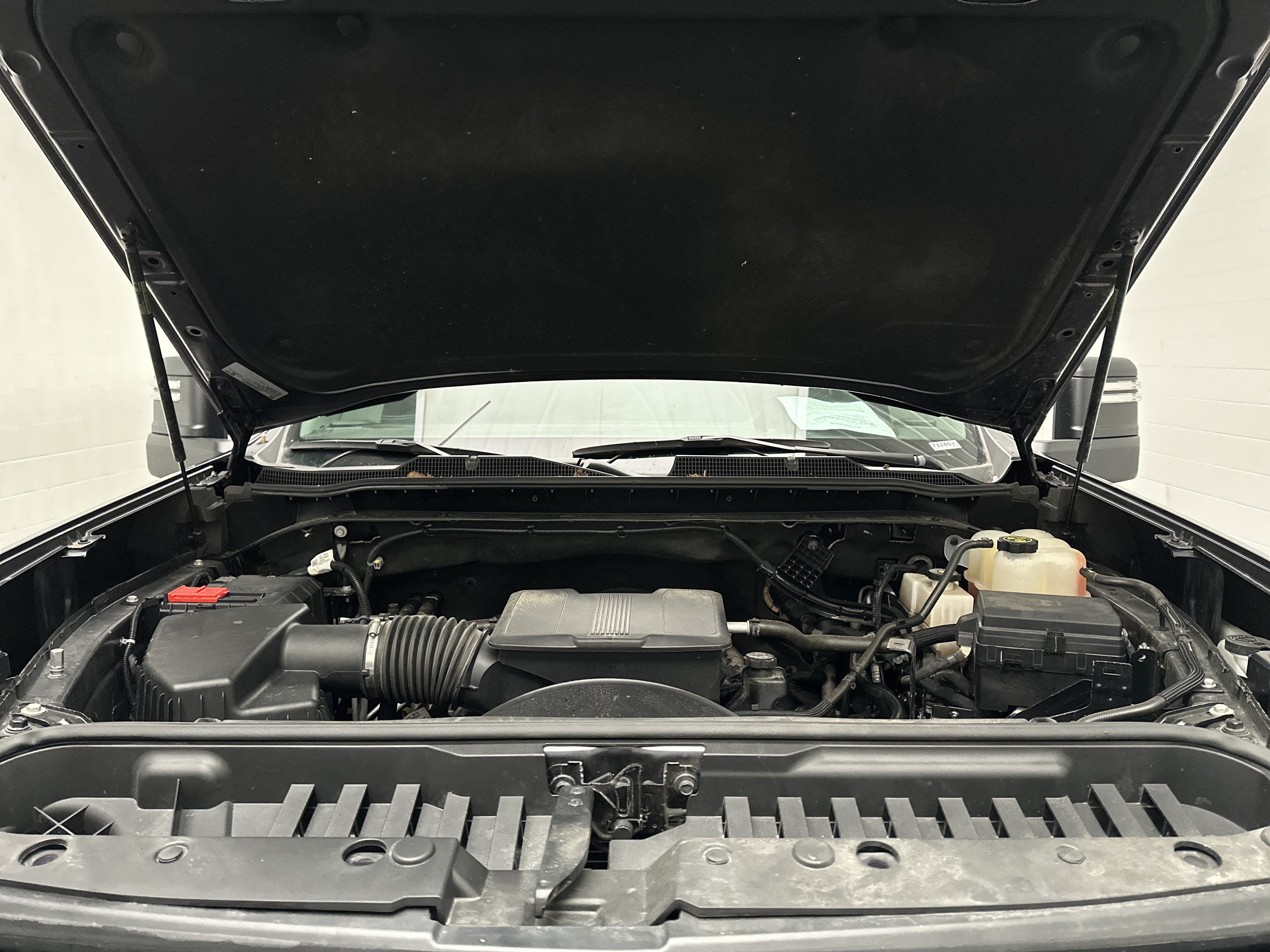 Used 2024 Chevrolet Silverado 2500 LT AWD/4WD image 41