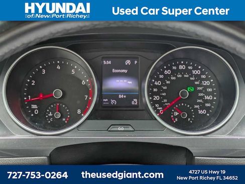 Used 2018 Volkswagen Tiguan SE FWD image 36