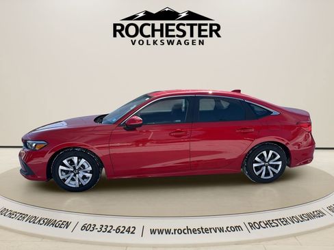 Used 2023 Honda Civic LX image 3