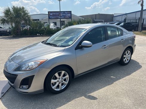 Used 2010 MAZDA MAZDA3 i Touring image 6