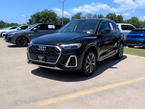 Used 2023 Audi Q5 2.0T Premium w/ Convenience Package AWD/4WD image 5