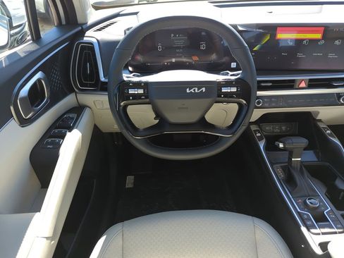 New 2026 Kia Sorento S AWD/4WD image 13