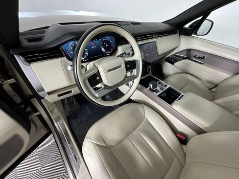 Used 2022 Land Rover Range Rover First Edition image 15