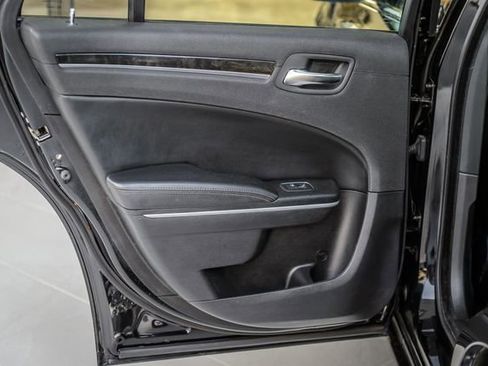 Used 2020 Chrysler 300 Limited image 54