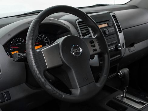 Used 2012 Nissan Xterra S w/ Value Package image 16