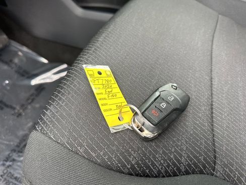 Used 2024 Ford F150 XLT w/ XLT Black Appearance Package image 34