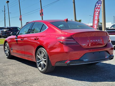 Used 2023 Genesis G70 2.0T RWD image 7