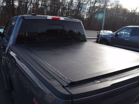 Used 2022 Ford F150 Lariat w/ Equipment Group 502A High image 5