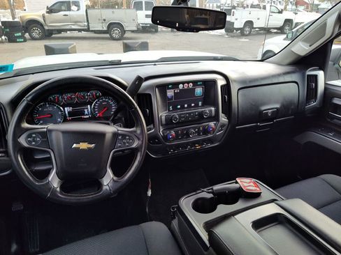 Used 2015 Chevrolet Silverado 2500 LT w/ LT Convenience Package image 11