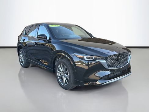 Used 2025 MAZDA CX-5 Signature image 1