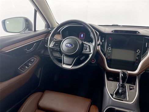 Used 2020 Subaru Outback Touring w/ Popular Package #2 image 2