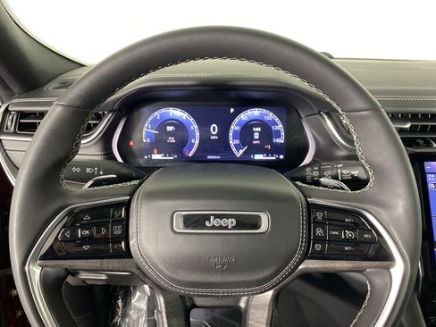 Used 2023 Jeep Grand Cherokee L Overland AWD/4WD image 22