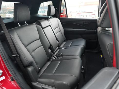 Used 2023 Honda Passport EX-L image 37