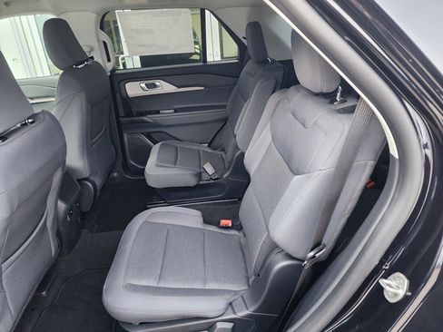 New 2026 Ford Explorer Active image 13