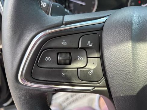 Used 2023 Buick Envision Avenir AWD/4WD image 28