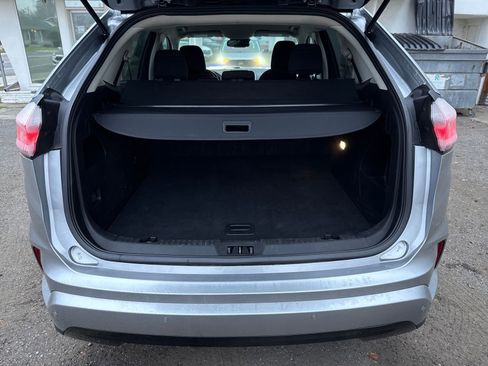 Certified 2022 Ford Edge SE w/ Black Appearance Package image 23