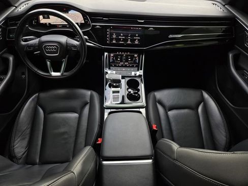 Used 2021 Audi Q8 Premium w/ Convenience Package AWD/4WD image 18