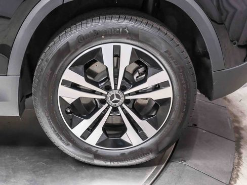 Certified 2026 Mercedes-Benz GLA 250 image 9