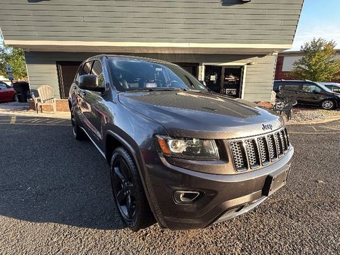 Used 2014 Jeep Grand Cherokee Altitude image 8