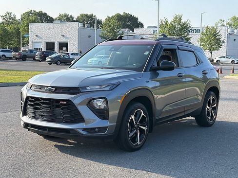 Used 2022 Chevrolet TrailBlazer RS w/ Sun and Liftgate Package AWD/4WD image 6