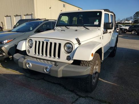 Certified 2017 Jeep Wrangler Unlimited Sahara w/ Connectivity Group image 3