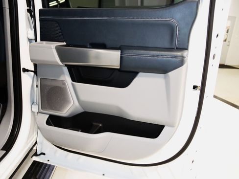 Used 2023 Ford F150 Limited image 71