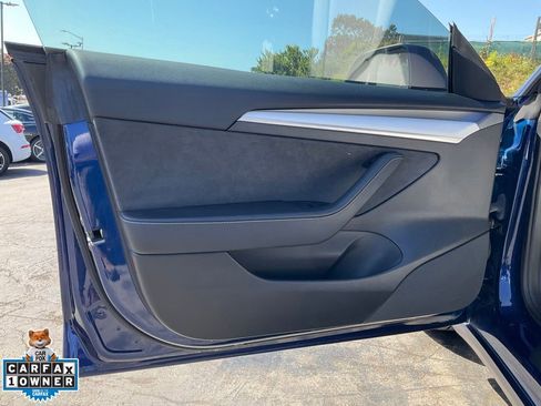 Used 2022 Tesla Model 3 Long Range AWD/4WD image 25